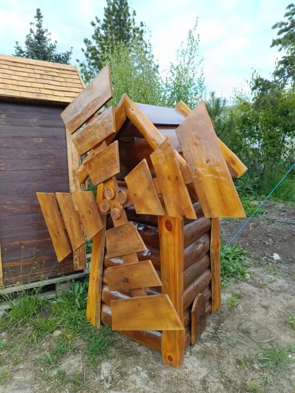 Деревяна